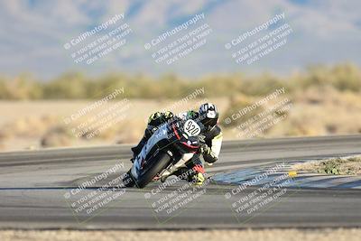 media/Dec-07-2025-CVMA (Sun) [[3e7d2de5dc]]/Race 17-Amateur Formula Middleweight/